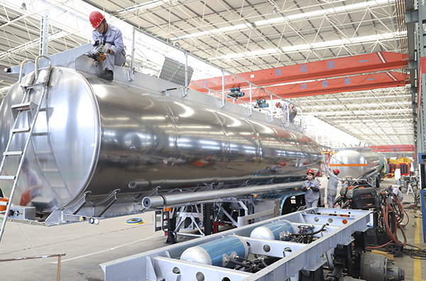 亚洲国产欧美在线人成最新